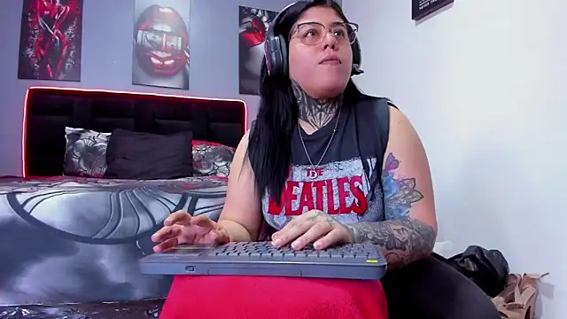 Veronika metal online show from 08-05-26, 08:33