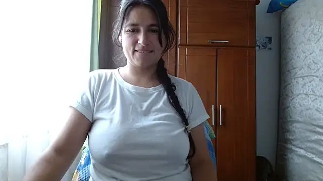 Escarcha-blue online show from 05-26-26, 09:44