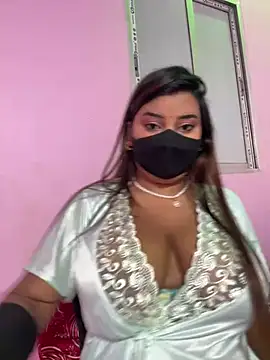 Snapshot of kusum_girl chatting on 03-23-26, 06:01 kusum girl online show from 03-23-26, 06:01