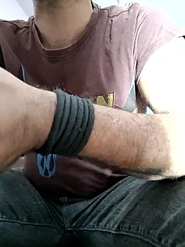 Snapshot of JACKBERK chatting on 04-08-26, 03:01 JACKBERK online show from 04-08-26, 03:01