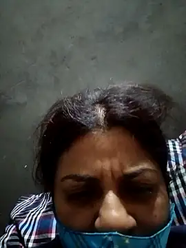 Snapshot of Disha2870 chatting on 02-27-25, 05:02 Disha2870 online show from 02-27-25, 05:02