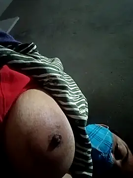 Snapshot of Disha2870 chatting on 03-03-25, 04:35 Disha2870 online show from 03-03-25, 04:35