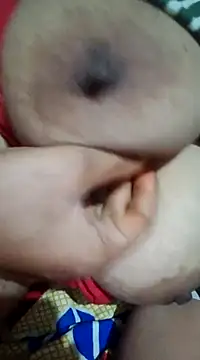 Snapshot of Disha2870 chatting on 03-18-25, 12:14 Disha2870 online show from 03-18-25, 12:14