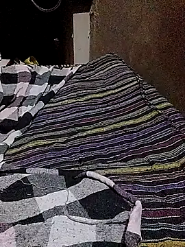 Snapshot of Disha2870 chatting on 02-04-26, 02:50 Disha2870 online show from 02-04-26, 02:50