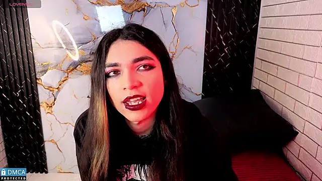 MaeveKuro online show from 03-31-26, 03:08