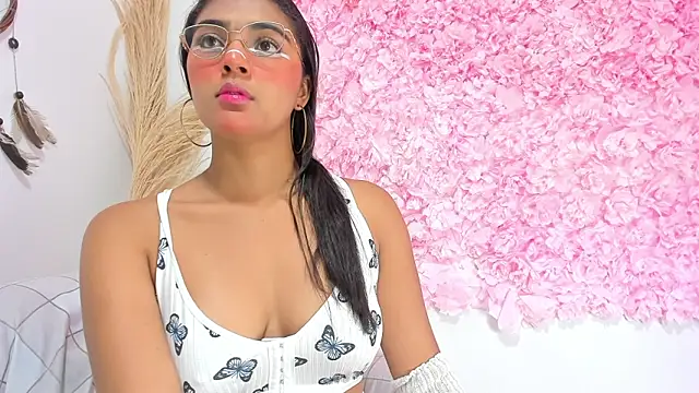 Melodymoore  online show from 02-14-26, 09:22