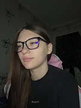 MrrKate online show from 09-21-25, 01:07