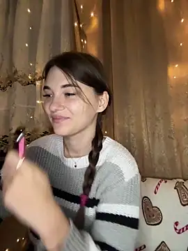 MrrKate online show from 12-20-25, 09:44