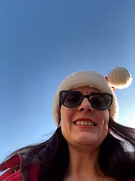 Snapshot of NataKitten chatting on 12-19-25, 12:23 NataKitten online show from 12-19-25, 12:23