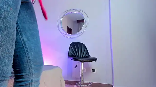 SeleneLujan online show from 02-05-26, 11:59