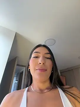AshleyG 222 online show from 05-12-26, 04:59