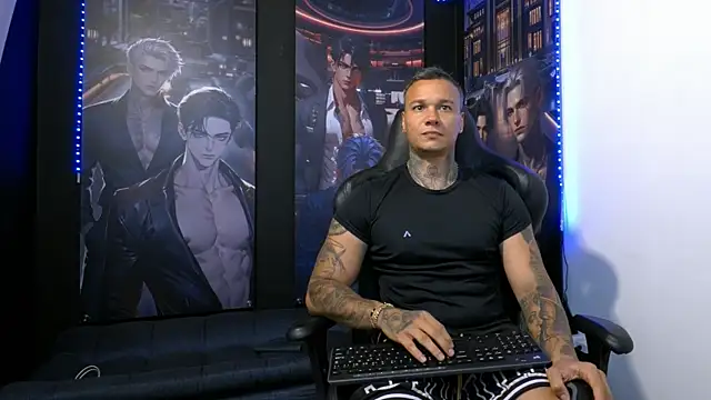 Snapshot of damian_c12 chatting on 04-06-26, 10:33 damian c12 online show from 04-06-26, 10:33