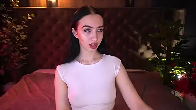 WildKittenX  online show from 03-08-26, 06:39