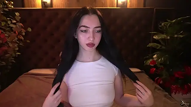 WildKittenX  online show from 04-16-26, 05:41