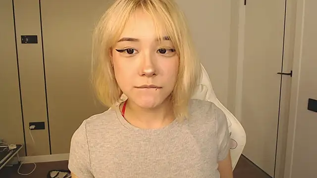 ka00ru chan online show from 07-27-26, 06:15