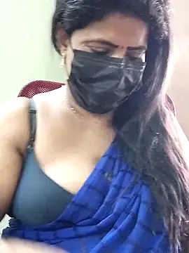 Snapshot of abinaya26 chatting on 03-15-26, 02:39 abinaya26 online show from 03-15-26, 02:39