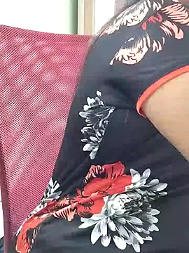 Snapshot of abinaya26 chatting on 03-19-26, 07:56 abinaya26 online show from 03-19-26, 07:56