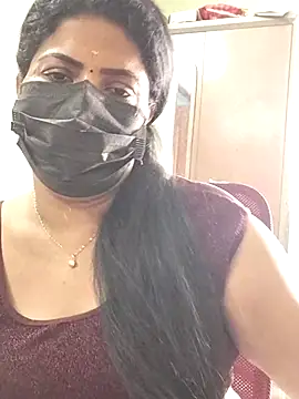 Snapshot of abinaya26 chatting on 04-07-26, 07:53 abinaya26 online show from 04-07-26, 07:53