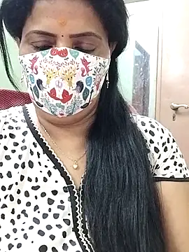 Snapshot of abinaya26 chatting on 04-13-26, 12:38 abinaya26 online show from 04-13-26, 12:38