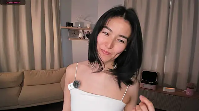 Snapshot of RanelDiva chatting on 05-14-26, 08:43 RanelDiva online show from 05-14-26, 08:43