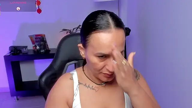 Sara Charmy online show from 06-23-26, 10:57