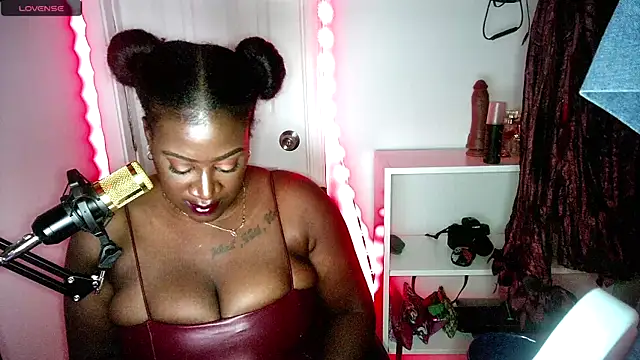 lovelyenigma365 online show from 01-07-26, 05:10