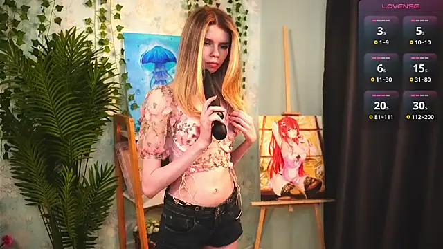 AmityDilley online show from 05-13-26, 03:37