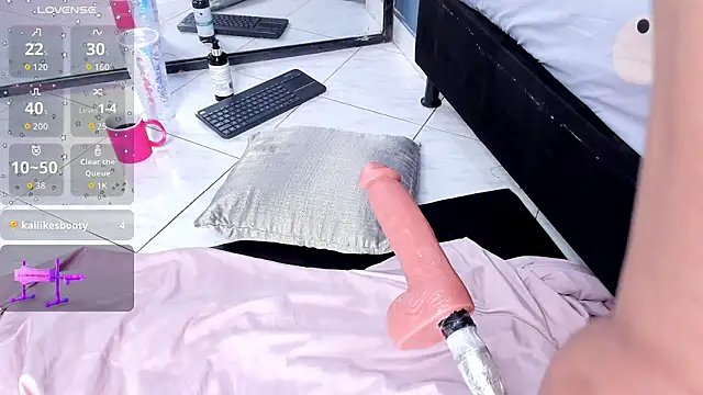 Melissa 23  online show from 03-26-26, 12:11