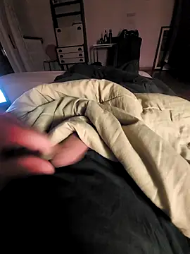 Cazzettostorto99 online show from 10-09-25, 09:46