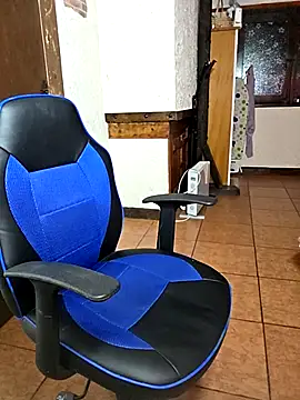 Melody73 online show from 03-12-26, 11:11