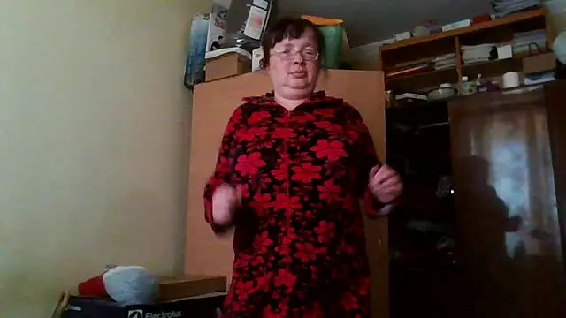 Snapshot of Queen-Elizabeth-25 chatting on 03-08-25, 11:16 Queen-Elizabeth-25 online show from 03-08-25, 11:16