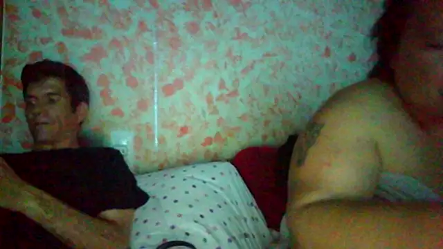 Snapshot of parejade225@xh chatting on 04-30-26, 08:37 parejade225xh online show from 04-30-26, 08:37