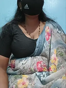 Snapshot of Sexyradha_ chatting on 06-27-26, 03:50 Sexyradha online show from 06-27-26, 03:50