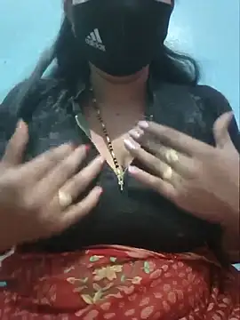 Snapshot of Sexyradha_ chatting on 07-04-26, 04:35 Sexyradha online show from 07-04-26, 04:35