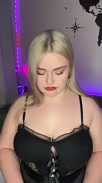 April Vancee online show from 12-04-25, 04:27