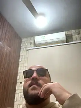 Snapshot of jackhm3 chatting on 01-08-26, 10:17 jackhm3 online show from 01-08-26, 10:17