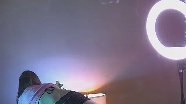 Snapshot of Amanda_River chatting on 11-30-25, 09:52 Amanda River online show from 11-30-25, 09:52