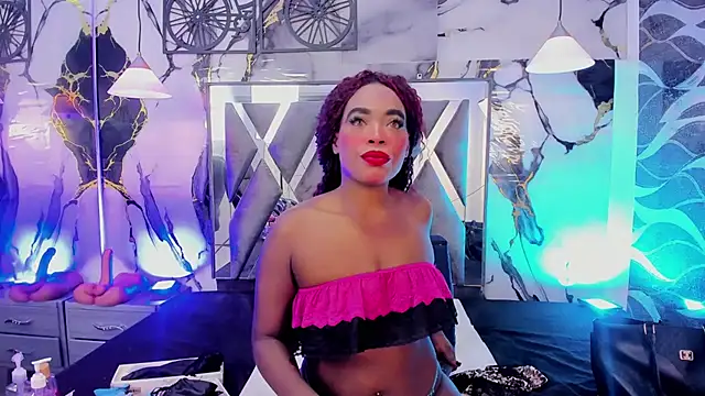 Snapshot of CandyMartinez_ chatting on 06-03-26, 08:03 CandyMartinez online show from 06-03-26, 08:03