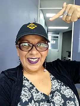 Tonhermosa online show from 03-27-26, 06:40