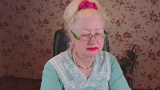 Maya Mayflower online show from 03-13-26, 02:51