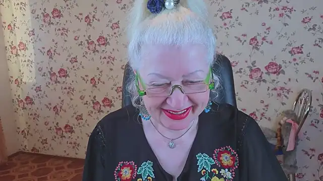 Maya Mayflower online show from 03-30-26, 03:18