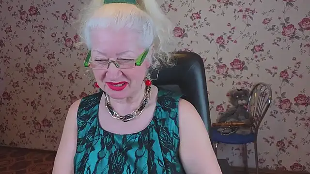 Maya Mayflower online show from 04-03-26, 03:04