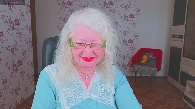 Maya Mayflower online show from 05-31-26, 03:36