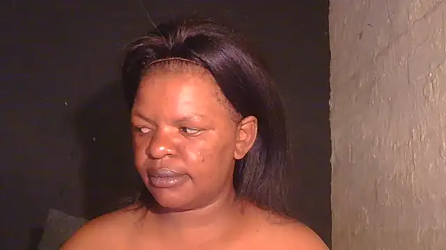 Snapshot of ebony_rose11 chatting on 01-14-26, 07:30 ebony rose11 online show from 01-14-26, 07:30