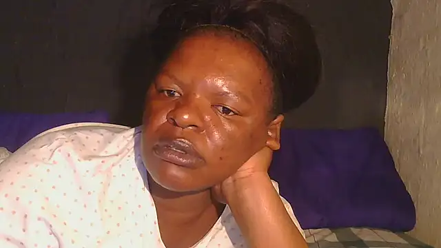 Snapshot of ebony_rose11 chatting on 03-18-26, 05:16 ebony rose11 online show from 03-18-26, 05:16