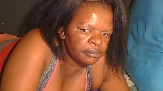 Snapshot of ebony_rose11 chatting on 03-21-26, 02:05 ebony rose11 online show from 03-21-26, 02:05