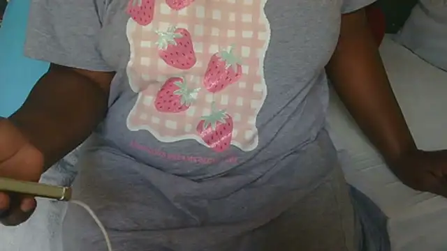 Snapshot of ebony_rose11 chatting on 04-01-26, 08:15 ebony rose11 online show from 04-01-26, 08:15