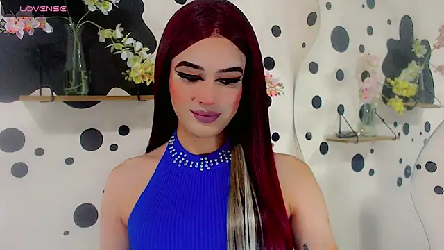 IvanaColizon BigCock online show from 05-01-26, 11:37