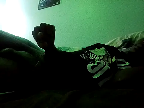 Snapshot of Laviishbaby chatting on 04-13-26, 12:38 Laviishbaby online show from 04-13-26, 12:38