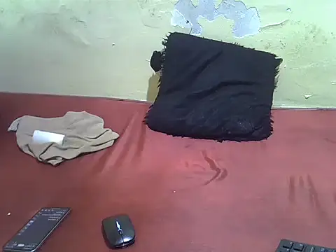 Nubian Nefertiti online show from 04-07-26, 05:13